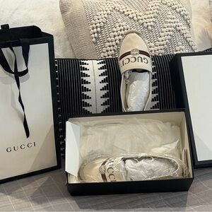 Gucci Beige and Black Logo Espadrilles